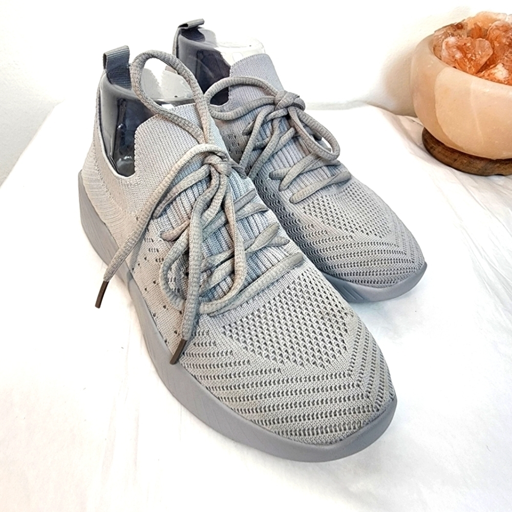 Jolly Mall New Gray Women's Sneakers Size 7